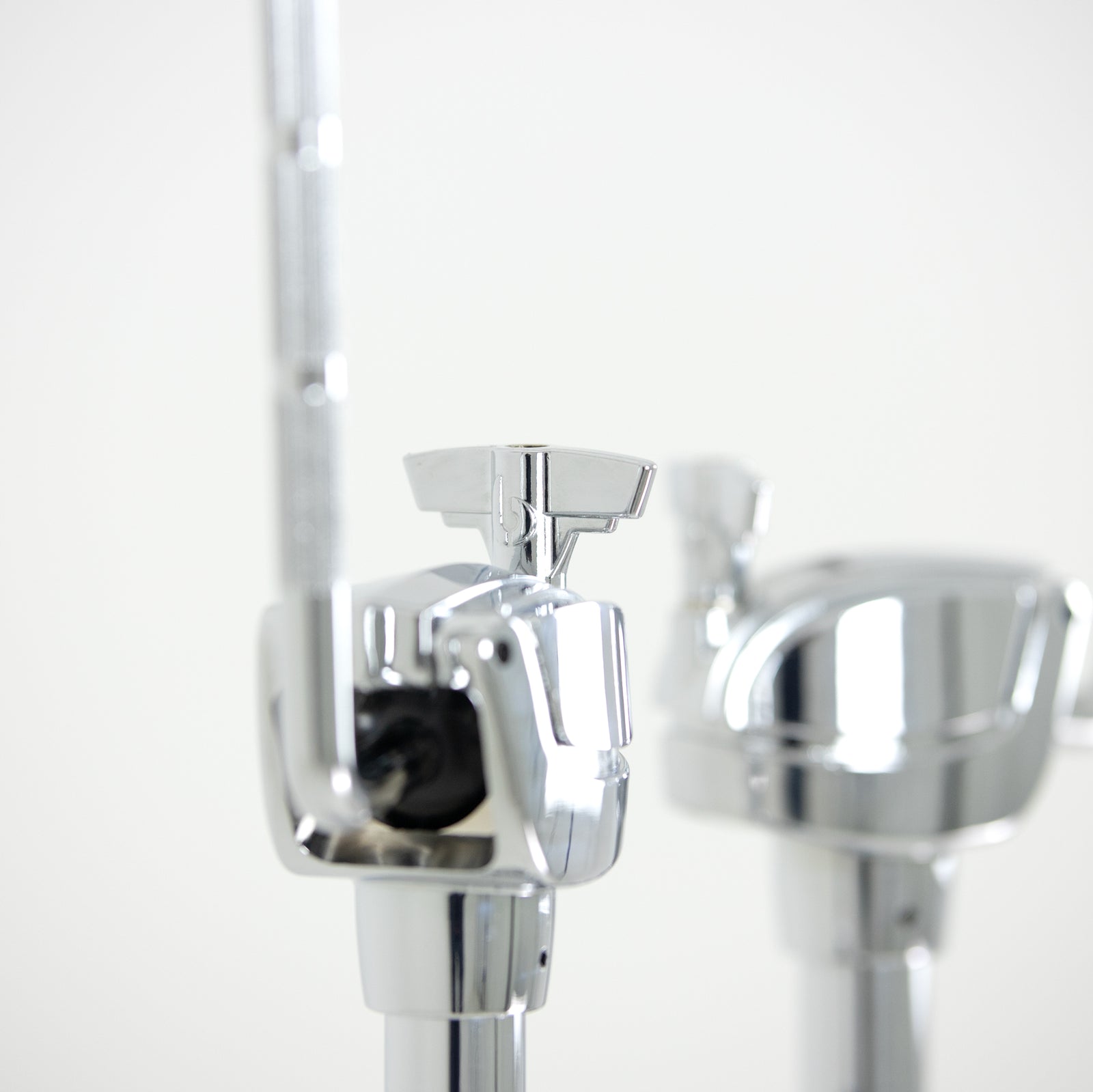 BDC CASINO Double Tom Stand