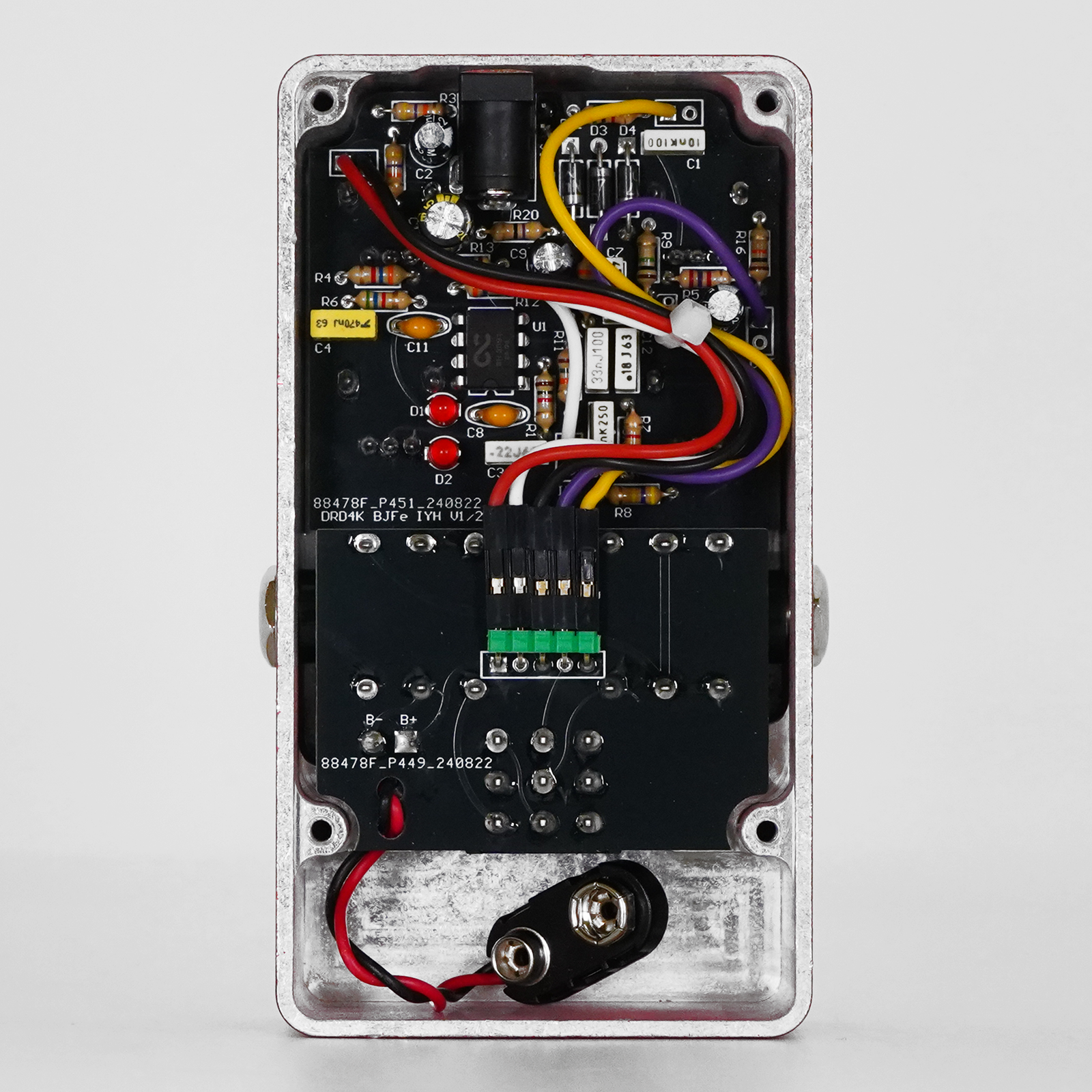 One Control BJFe In Your Hand Series - Dyna Red Distortion 4K