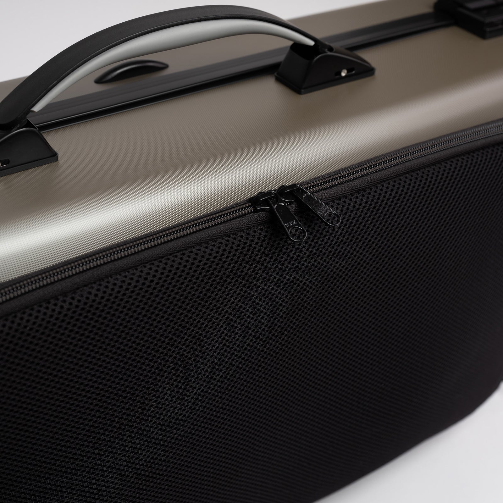 BAM SUPREME Hightech Oblong Viola Case with Back Pocket