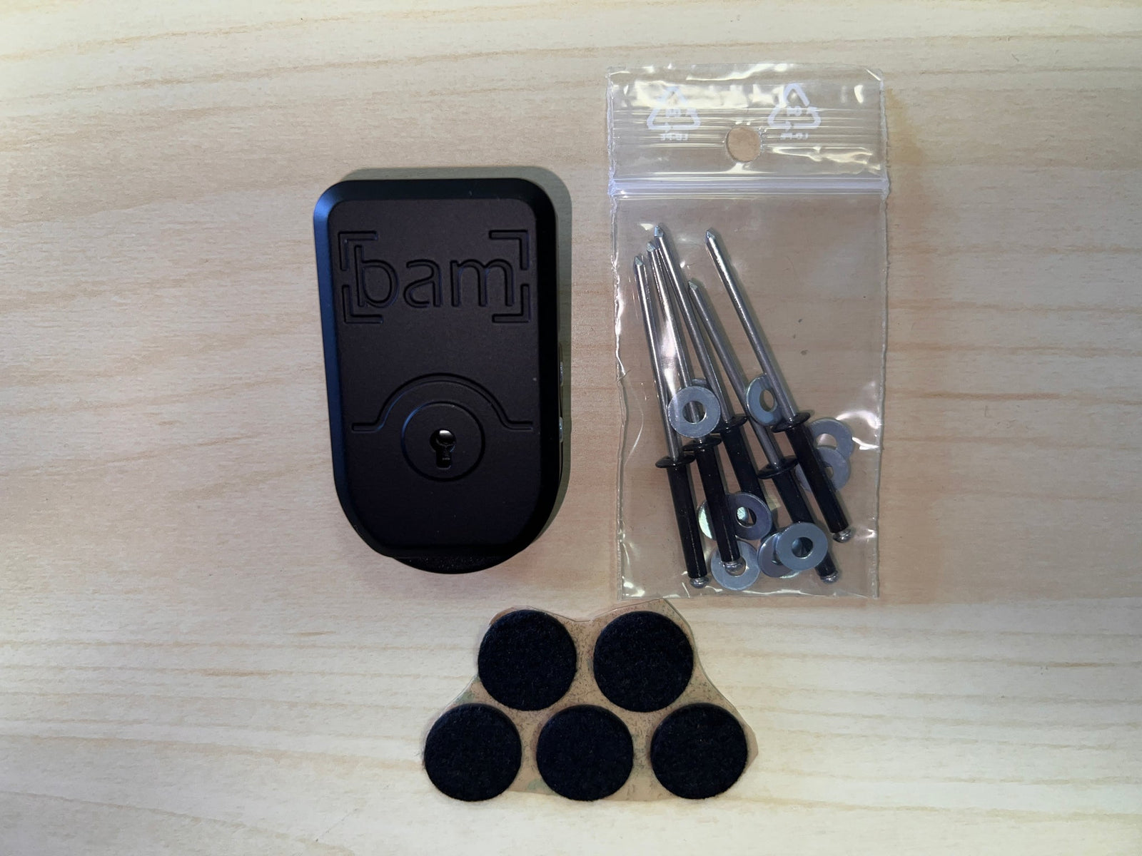 BAM Polycarbonate Latch with Logo - Black