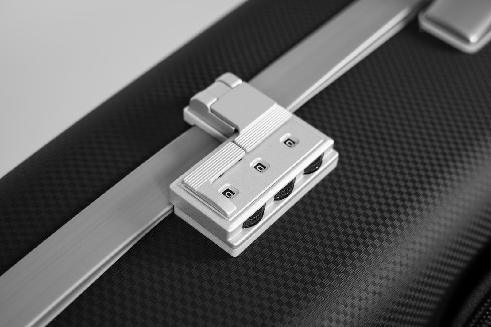 BAM PANTHER Hightech Oblong Viola Case with Back Pocket