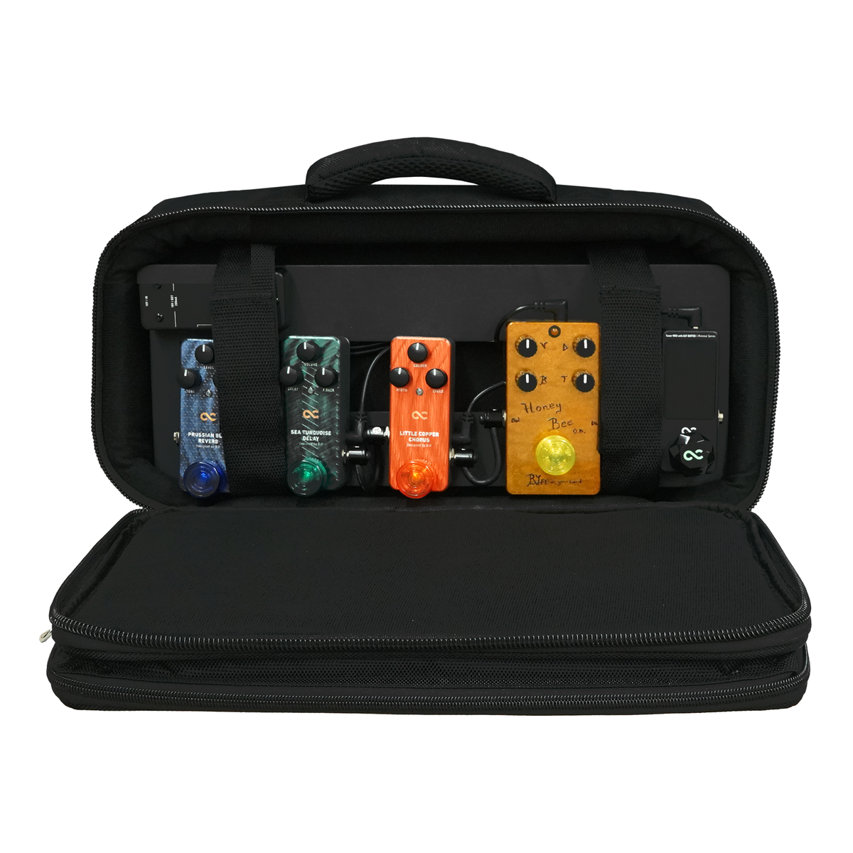 One Control Light Weight Pedal Board