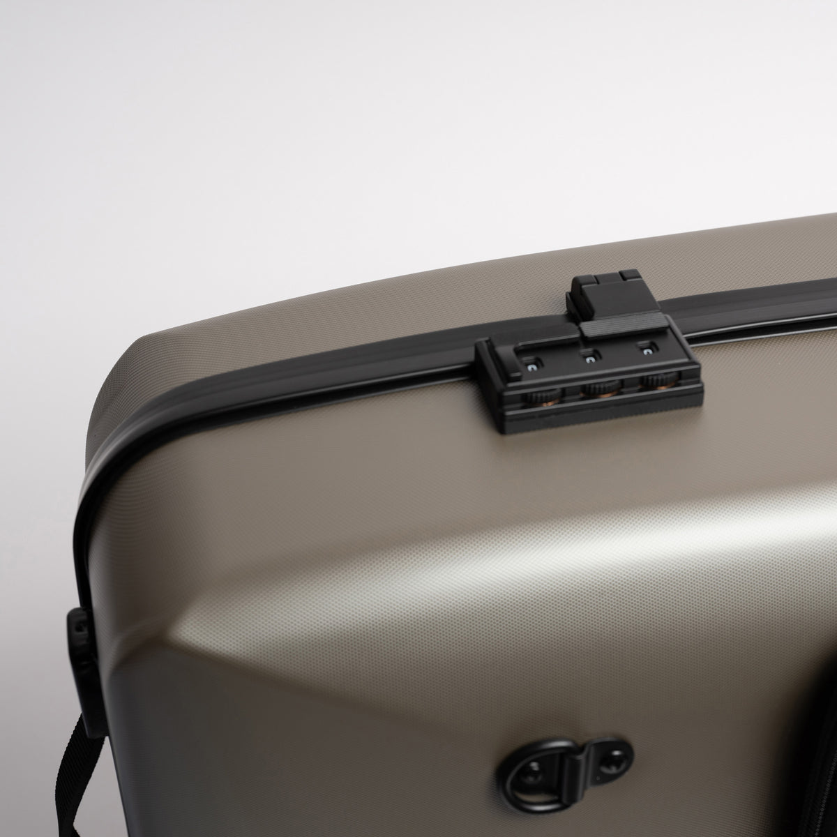 BAM SUPREME Hightech Oblong Viola Case with Back Pocket